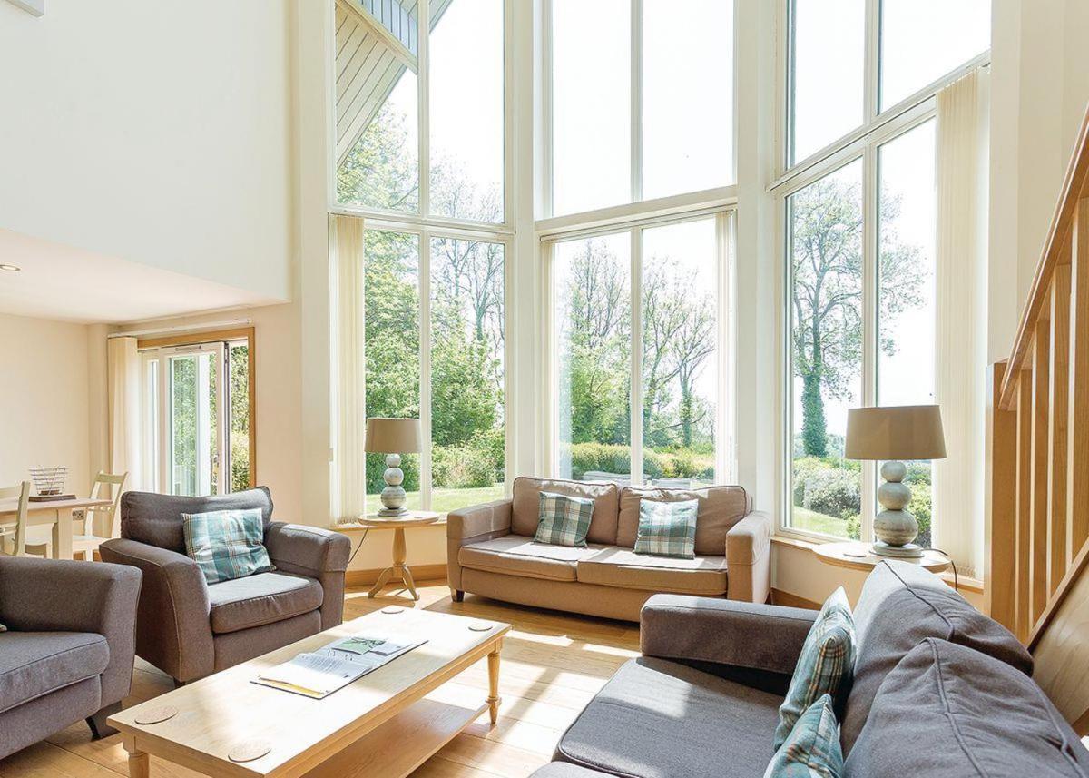 Swandown Lodges Чард Екстер'єр фото
