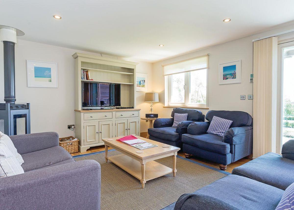 Swandown Lodges Чард Екстер'єр фото