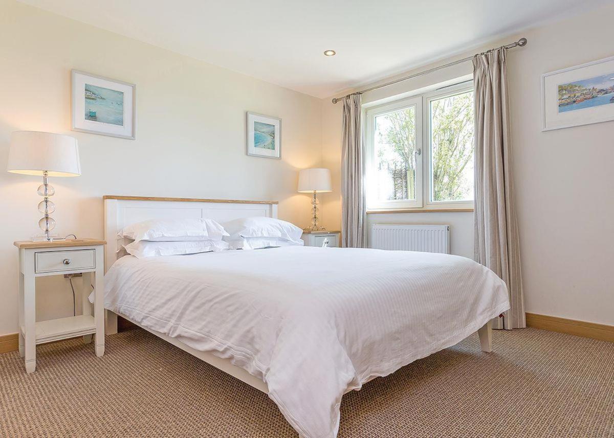 Swandown Lodges Чард Екстер'єр фото